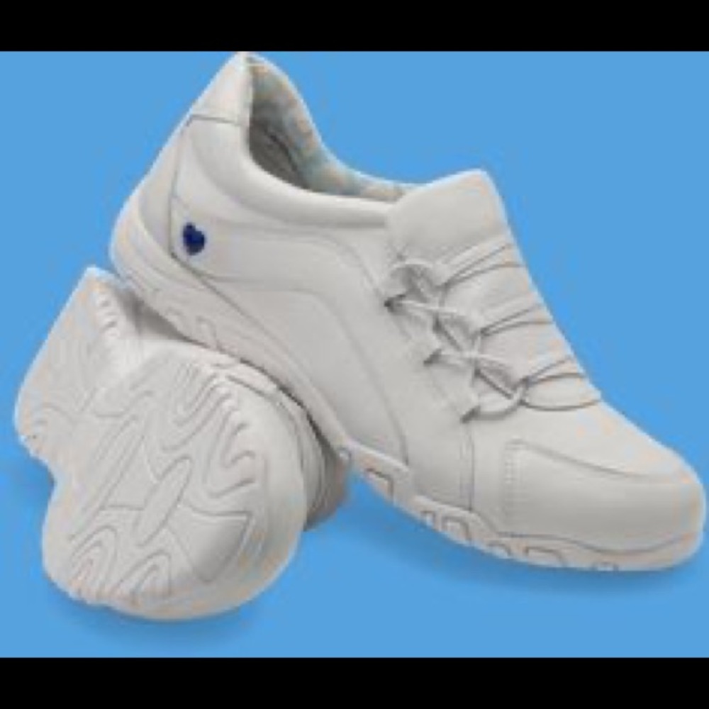 Nurse Mate Pillow Top Shoes.